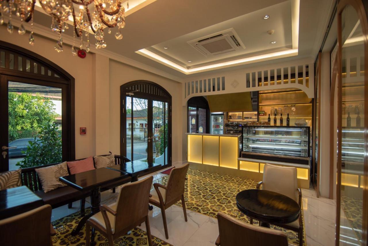 Nanta Glam Cm Hotel & Residences Chiang Mai Exteriör bild