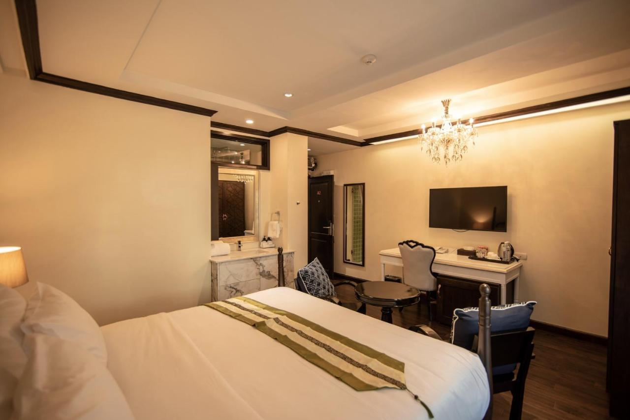 Nanta Glam Cm Hotel & Residences Chiang Mai Exteriör bild